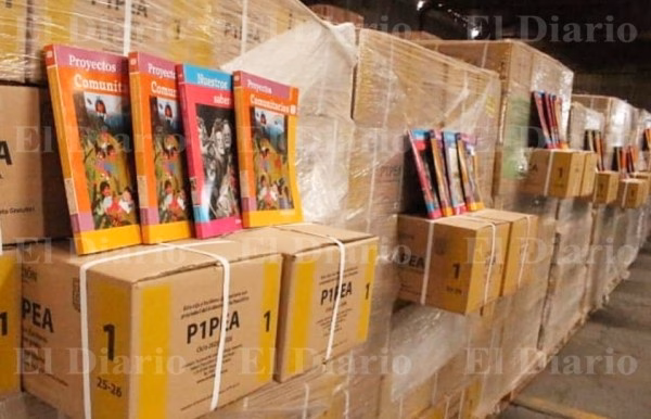 Arranca en Chihuahua la entrega de libros de texto para el ciclo escolar 2025-2026