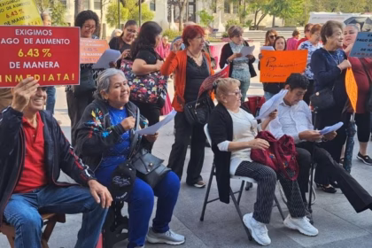 Urgente: PT exige solución a pago de pensiones a maestros jubilados en NL