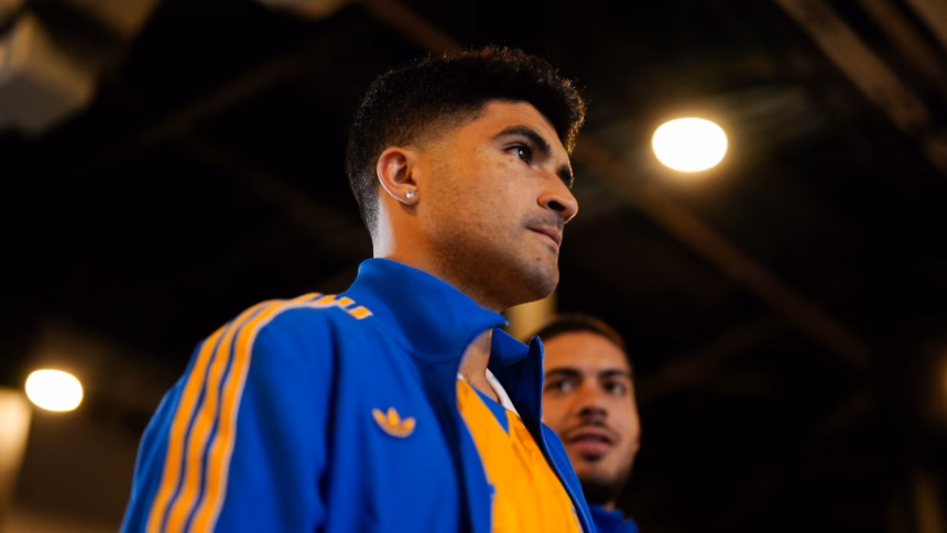 Nicolás Ibáñez en riesgo para el juego de Tigres contra Puebla