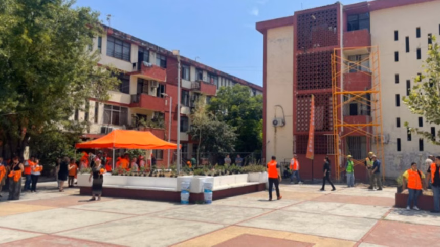 Remozan por primera vez en 60 años los Condominios Constitución en Monterrey