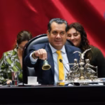 Sergio Gutiérrez Luna desmiente lujos y acusa campaña de derecha