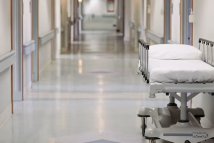 Más de 857,000 hogares en México cayeron en pobreza por gastos médicos