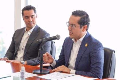 Corregidora firma convenio para implementar CuelgApp contra fraudes