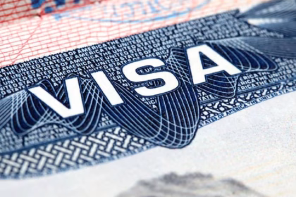 Estados Unidos actualiza requisitos de visa para menores y mayores